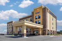 Comfort Inn & Suites Bennett - Parkering