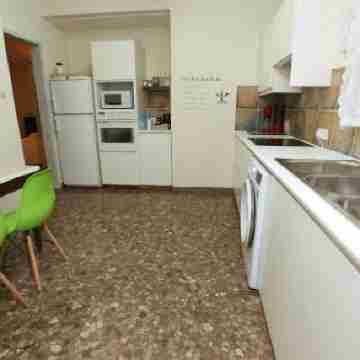 The Bridge-House Apartment Rooms