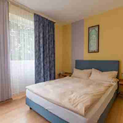 Hotel Regina Rooms