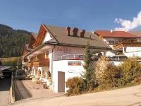 Hotel Amadeus Micheluzzi Hotels near Serfaus-Fiss-Ladis