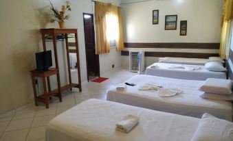 Hotel Encontro Das Aguas