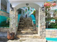The Apartments at Jolly Castle Hotels in Jennings