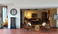 Monte Do Malhao - Art, Eco & Spa - parking