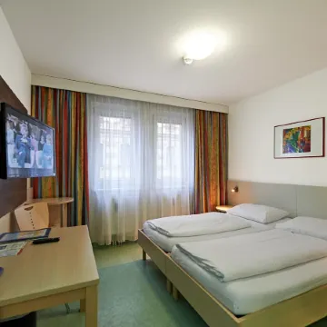 Hotel Kolping Wien Zentral Отели рядом с достопримечательностью «Рынок Нашмаркт»