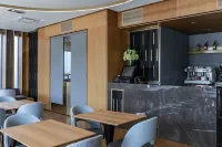 Hotel River Park