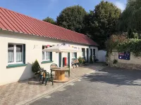 L'Auberge Fleurie - Apartments