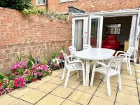 Somers House - Pet Friendly & Parking Hotels in Portsmouth