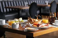 The Royal Adelaide Hotel - breakfast