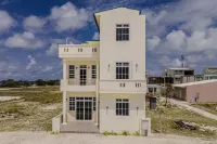 One the Island Hotels in Komandoo
