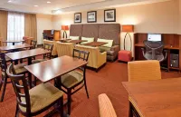 Hampton Inn Kansas City/Lees Summit - breakfast