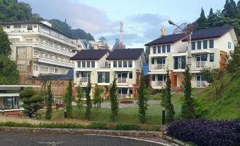 Hotel Villa Naisha Lembang