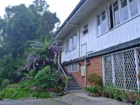 Mountain Lodge Hotel and Restaurant - Inns