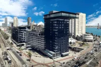 DoubleTree by Hilton Rotterdam Centre Отели рядом с достопримечательностью «Мост Эразма»