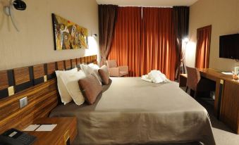 Hotel Ekuikui I - Housity