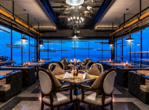 Pattaya Modus Beachfront Resort