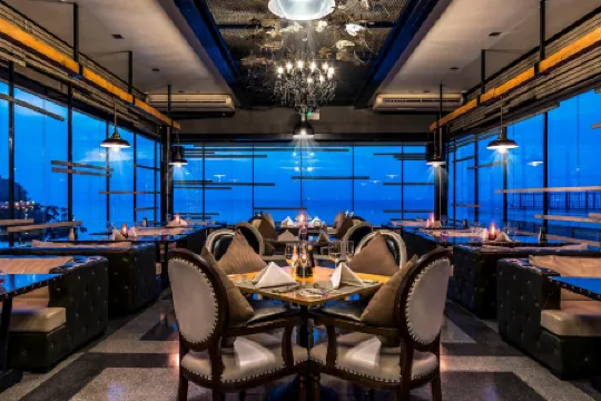 Pattaya Modus Beachfront Resort