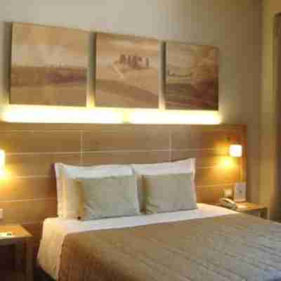 Meridiana Country Hotel Rooms