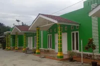 Green House Syariah Mitra RedDoorz Hotel a Kartini