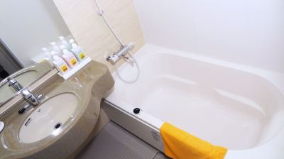 スタンダードルーム(クイーンベッド2台)(禁煙) ファミリーロッジ旅籠屋・神栖店の写真