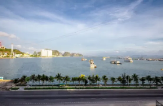 Muong Thanh Grand Bai Chay Hotel Hotels near Halong International Cruise Port