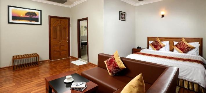 Hotel Corolla Hotels in Mayangon