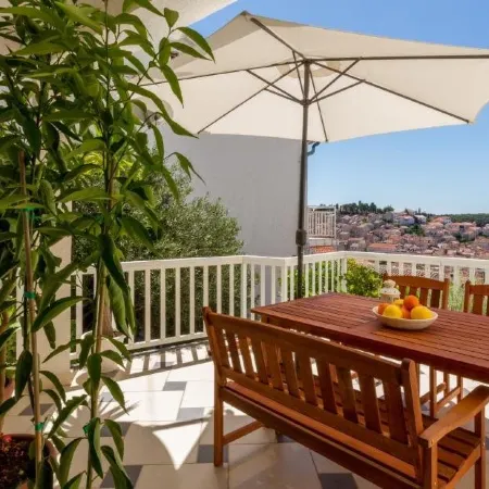 Apartments and Rooms Bonkan Hvar