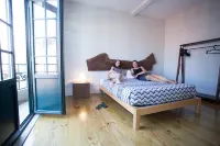 Nice Way Porto Hostel Hotels in 