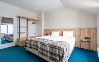 Alpina Hotel