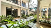Khách sạn Phoenix Minh Châu Các khách sạn gần Hải đăng Phương Đông Vân Đồn
