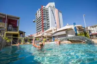 Mom Darwin Hotels in Darwin