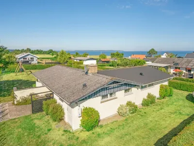"Evald" - 200m from the Sea