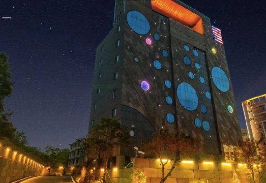 W1 호텔 로비 정경