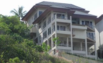 5 Bedroom Seaview Villa Tongson Bay