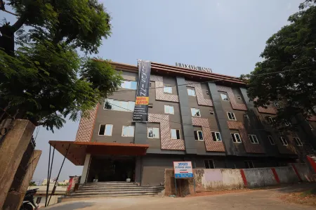 Luxus Inn Dhanbad Отели в г. Дханбад