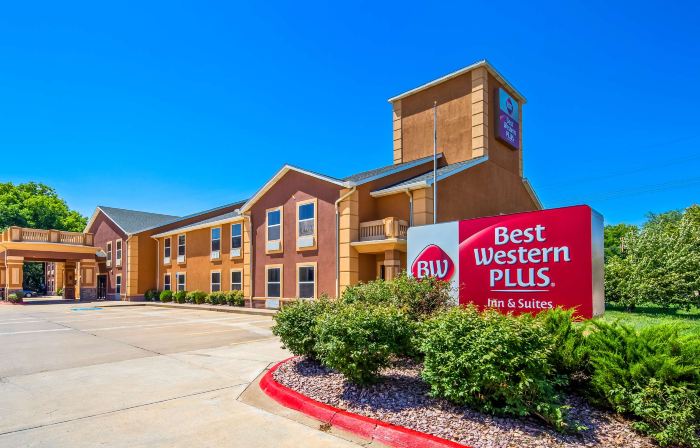 Best Western Plus Midwest Inn  Suites