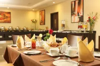 Best Western Plus Salmiya - breakfast