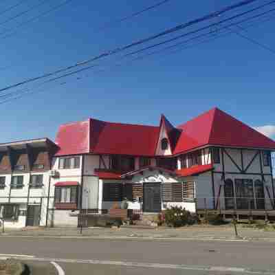 Pension Mon Lupo Hotel Exterior
