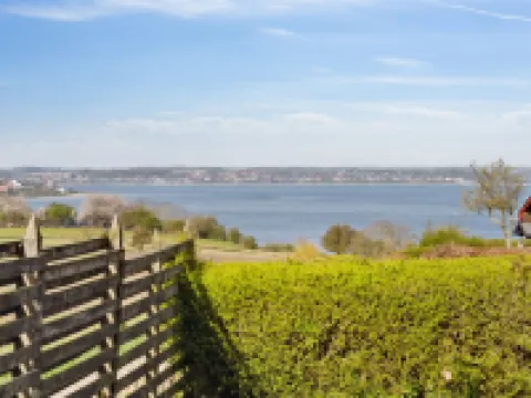 "Susia" - 200m from the Sea