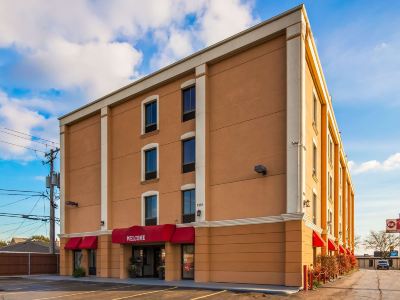 Best Western Plus OHare International South Hotel