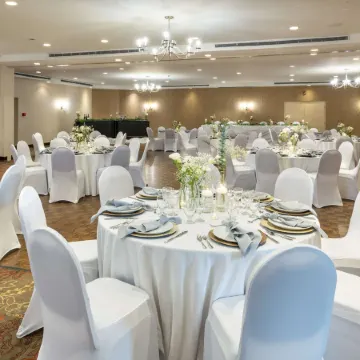 Allure Hotel & Conference Centre, Ascend Hotel Collection