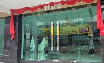 LF Hotel Tapah - Housity