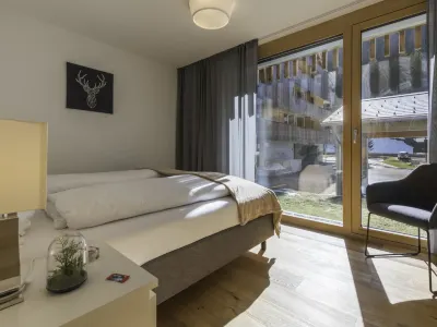 Montela Hotel & Resort - Holiday Stay