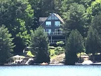 Muskoka Lakeshore Cottage Bliss Scenic Lookout - Gazebo 주변 호텔