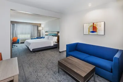 Holiday Inn Express & Suites Houston Space Ctr - Clear Lake