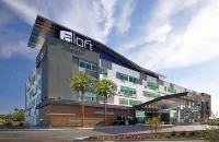 Aloft Henderson Hotels near DeVry University