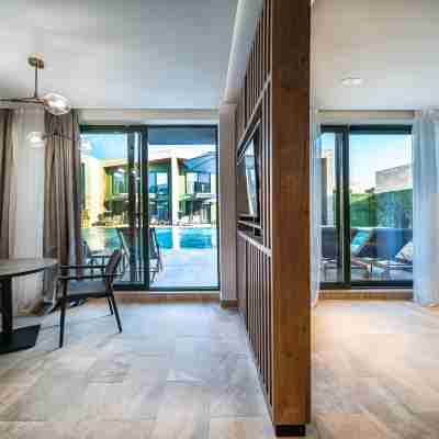 HVD Reina del Mar - Premium Spa Service & Free Parking Rooms