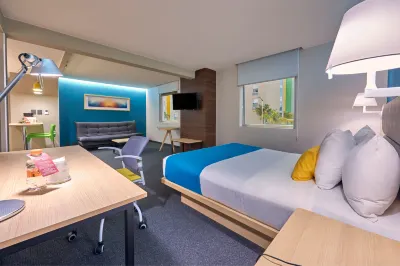 City Express Suites by Marriott Toluca Các khách sạn ở Lerma