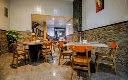 GM Inn Smart Hotel Отели в г. Пемаланг