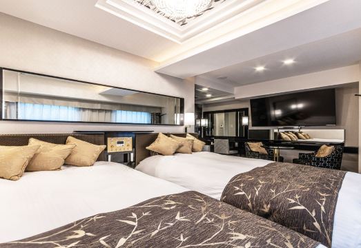 APA 호텔 롯폰기 식스 외관