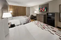 Red Roof Inn Dumfries - Quantico - صديق للحيوانات الاليفة